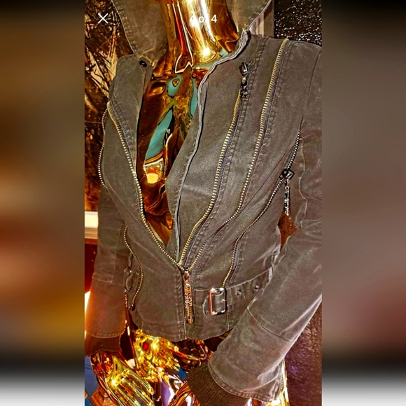 Awesome Motorcycle, Punk Multi Zipper Jacket! 😎🤩😛 - Picture 4 of 4